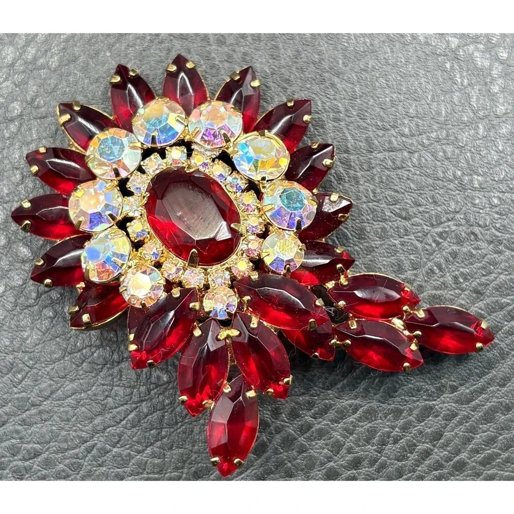 VTG Juliana Red Rhinestone Flower Brooch Aurora Borealis Crystal Gold Tone